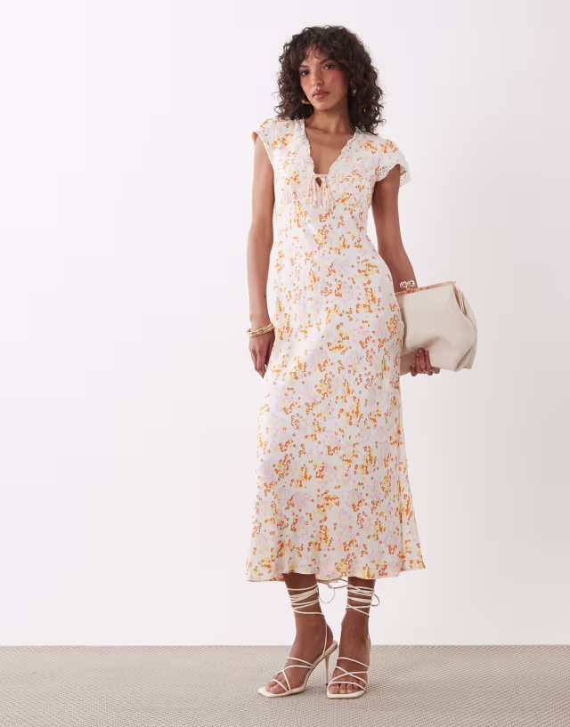 Nobody's Child Alda v-neck short sleeve lace trim midi dress in white floral